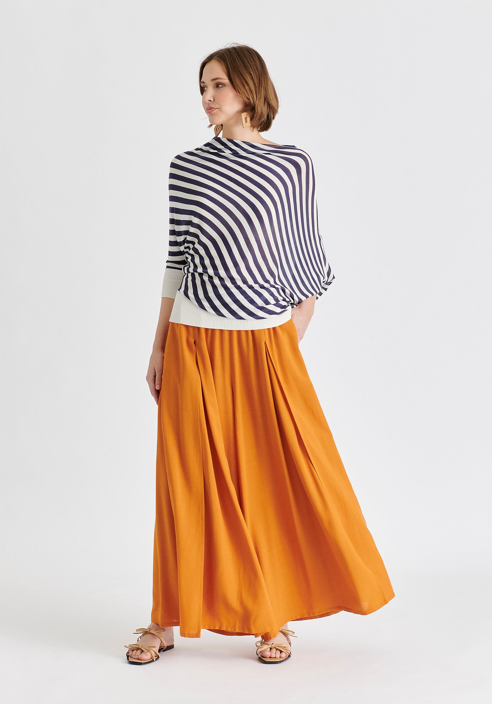 Draped Knit Top in White and Navy Side