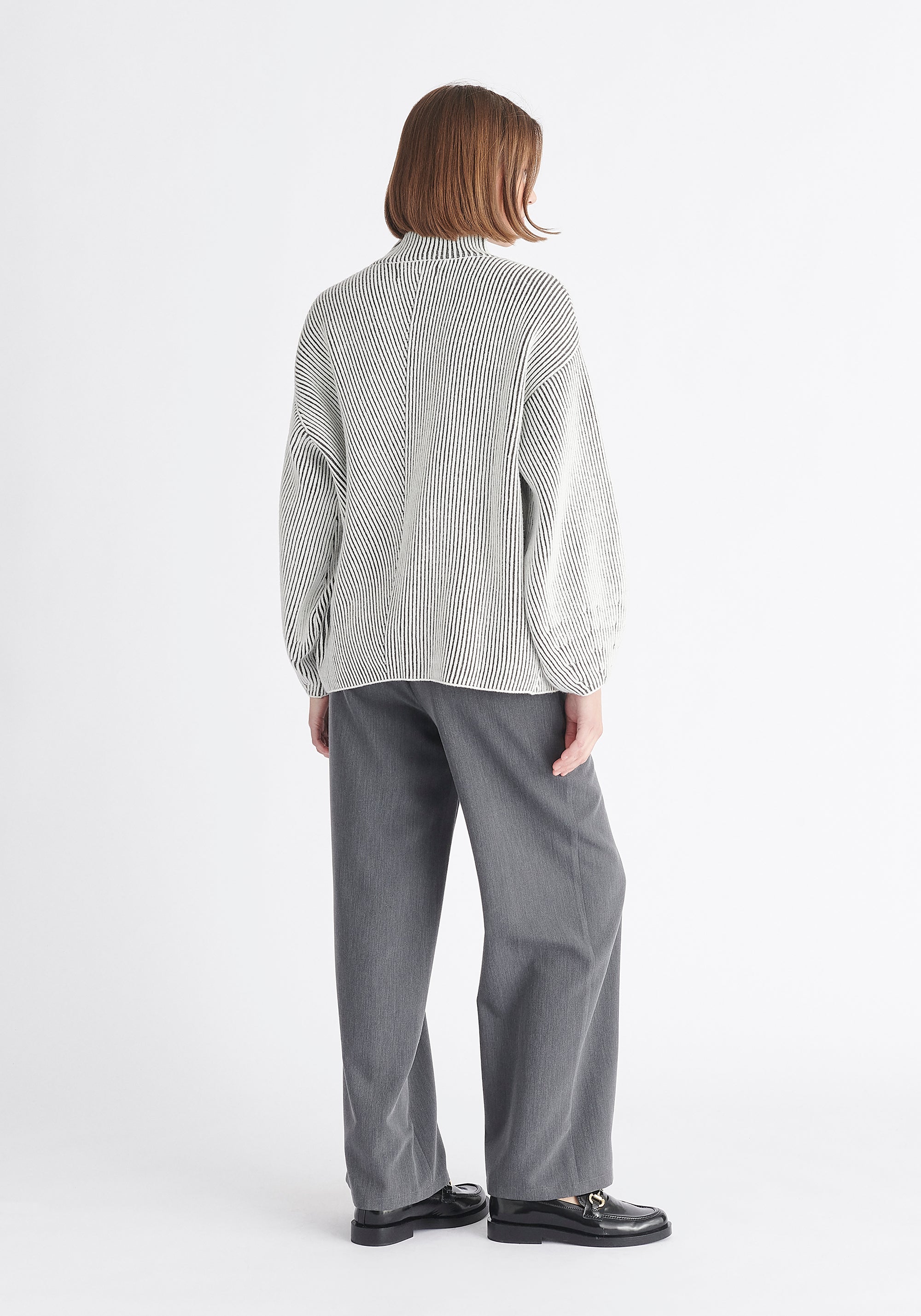 Paisie Striped Balloon Sleeve Jumper in Grey Back