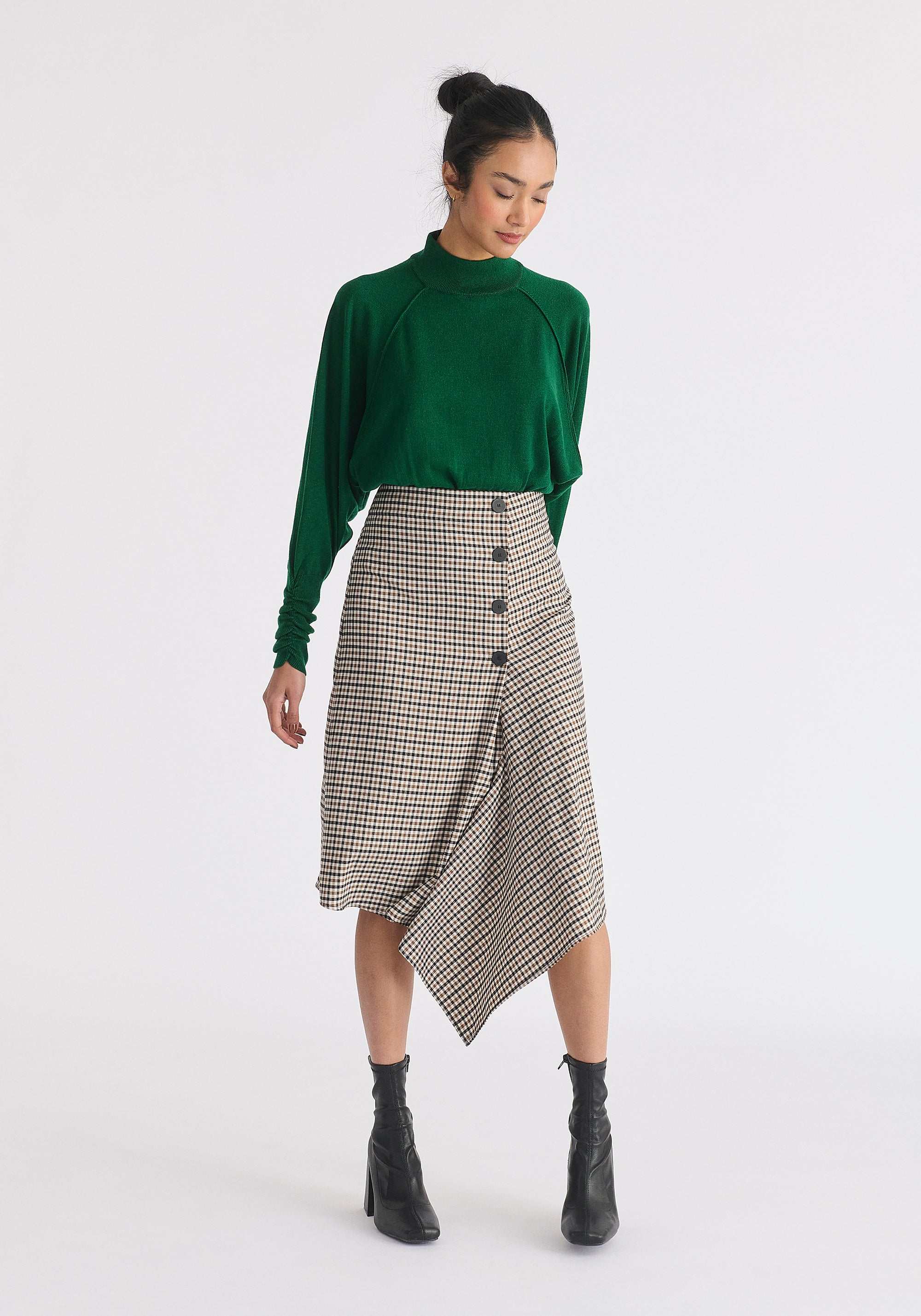 Mock Neck Batwing Jumper with Ruched Cuffs in Green