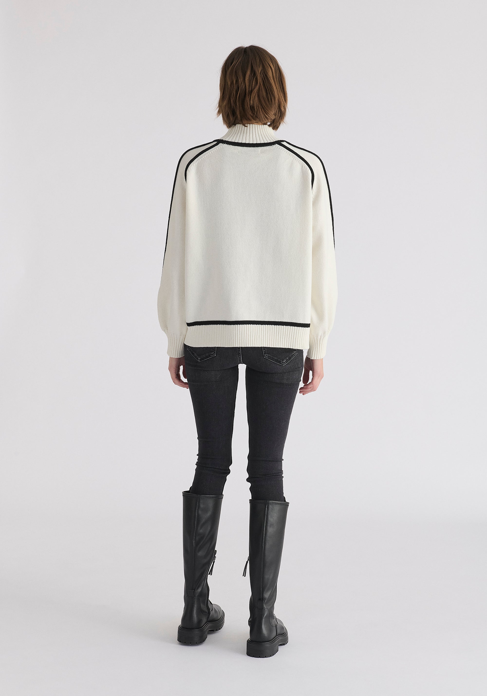 Contrast Stripe Piping Mock Neck Jumper in White and Black Back