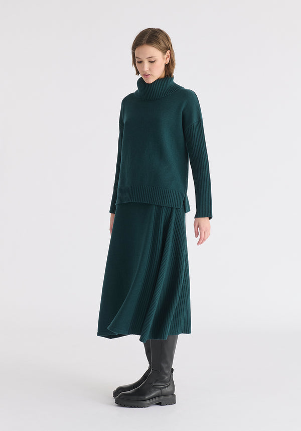 Knitted A-Line Midi Skirt with Ribbed Details in Dark Green Side