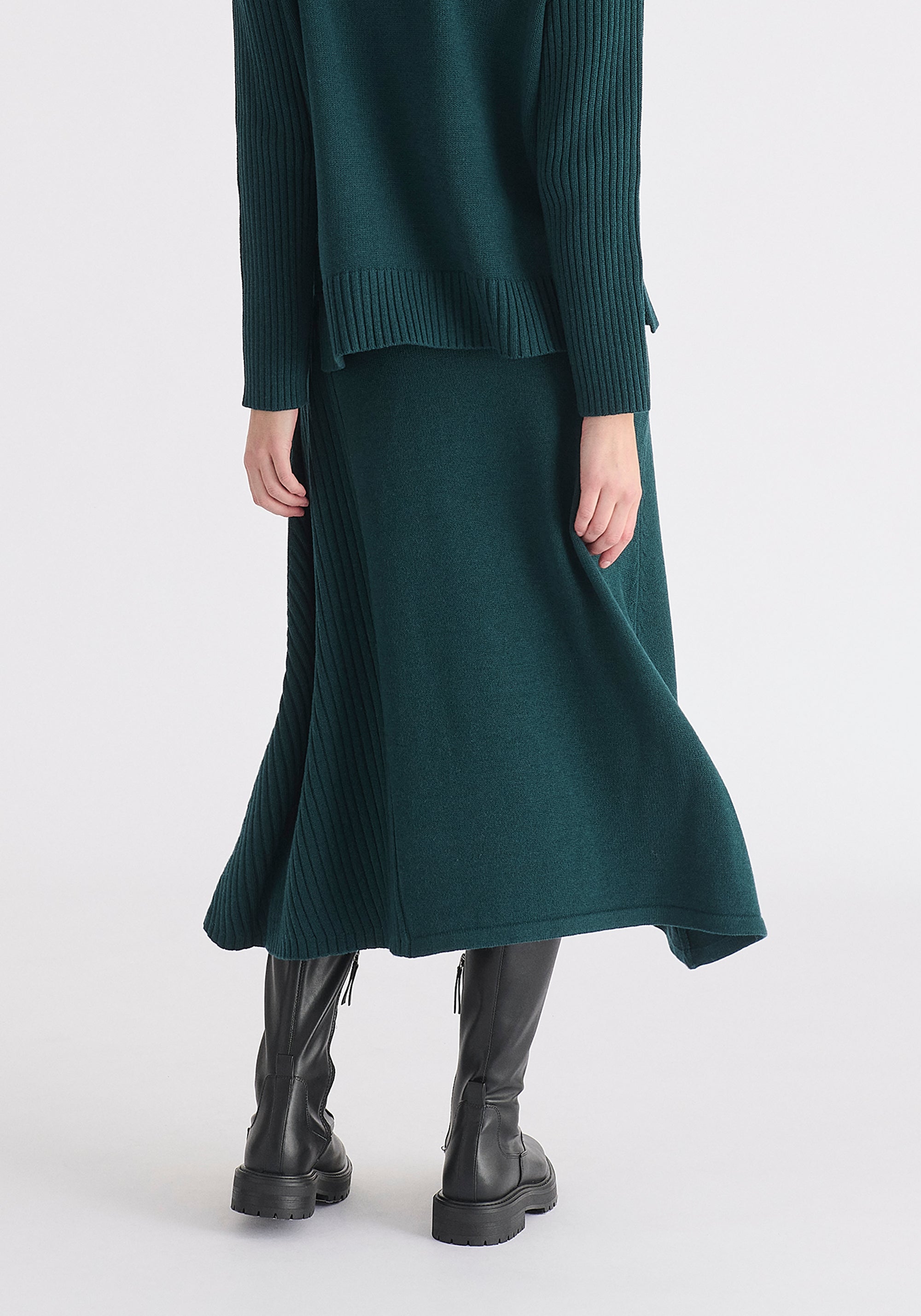 Knitted A-Line Midi Skirt with Ribbed Details in Dark Green Close Up