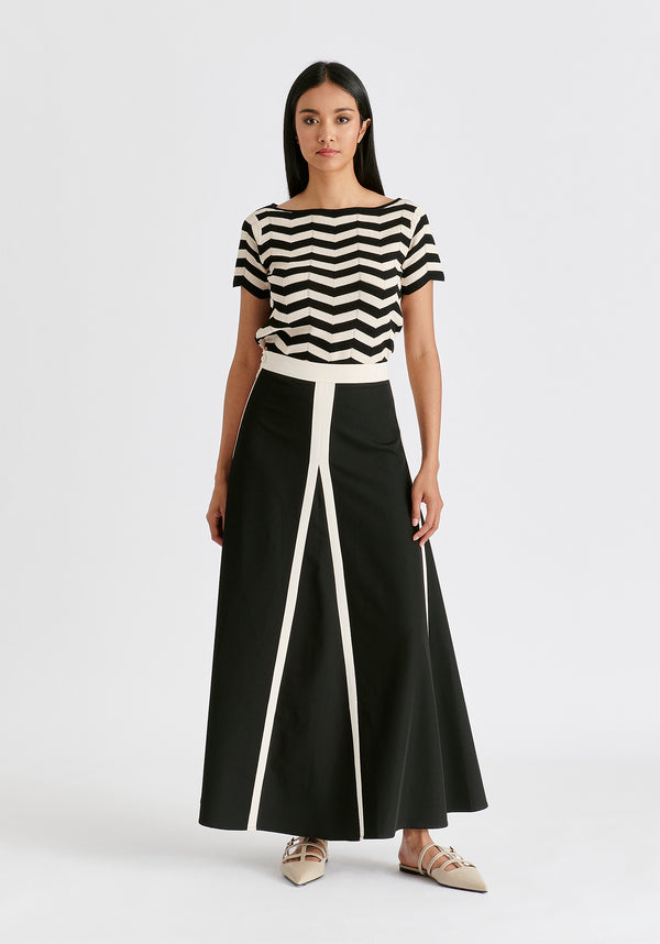 Boat Neck Knit Top in Zigzag Pattern in Black and Beige Front