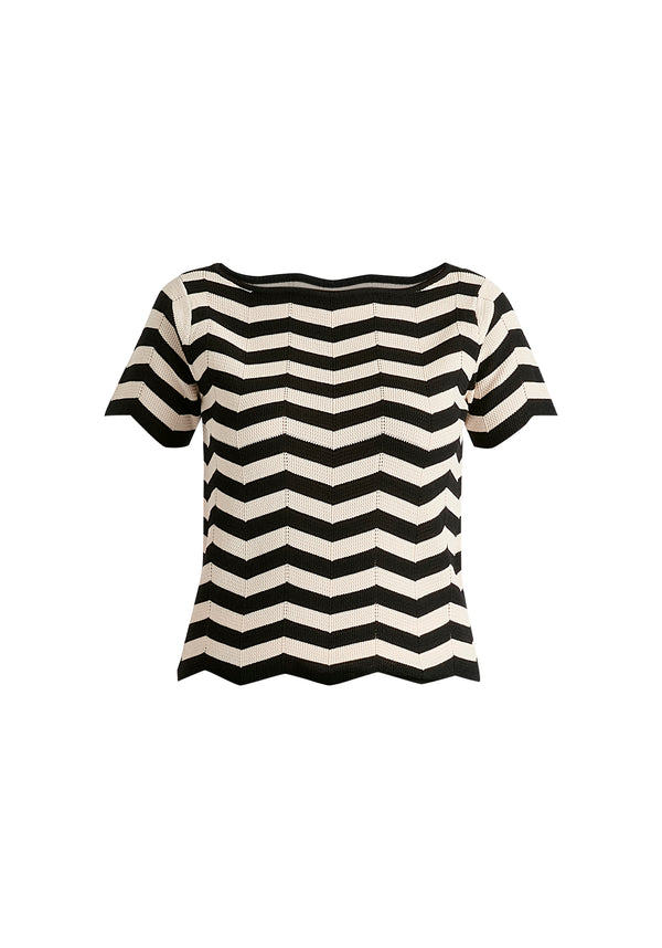 Boat Neck Knit Top in Zigzag Pattern in Black and Beige Cutout