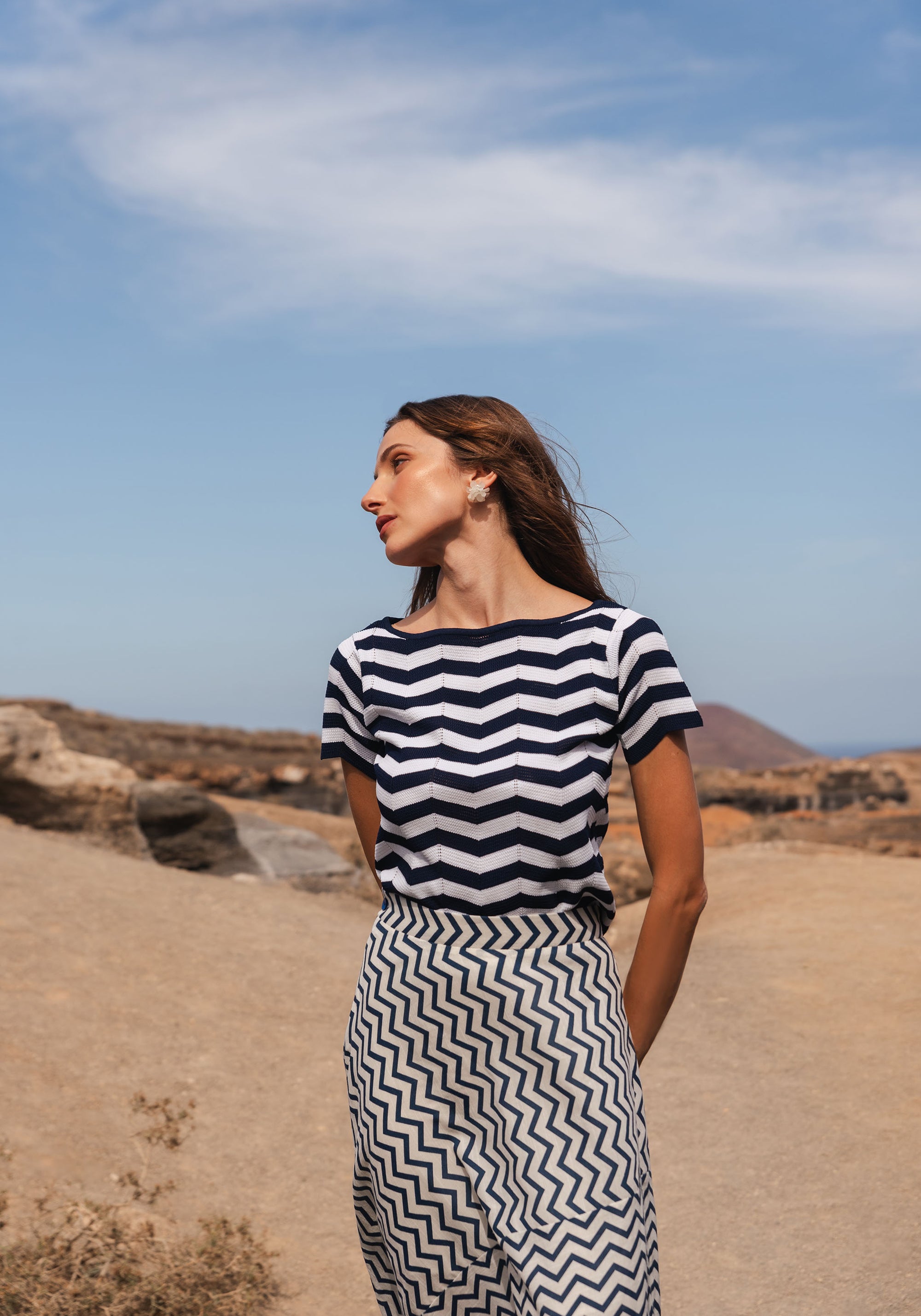 Boat Neck Knit Top in Zigzag Pattern in Navy and White