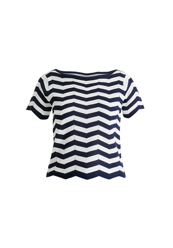 Boat Neck Knit Top in Zigzag Pattern in Navy and White Cutout