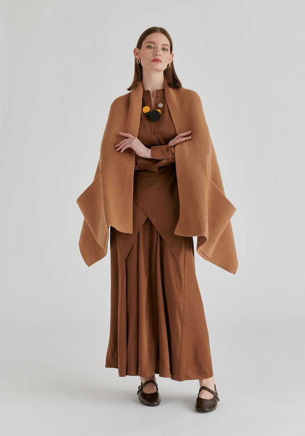 Ribbed Scarf Wrap with Front Pockets in Camel Front