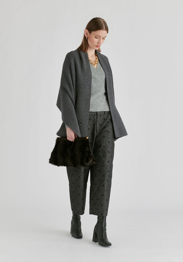 Ribbed Scarf Wrap with Front Pockets in Dark Grey Side