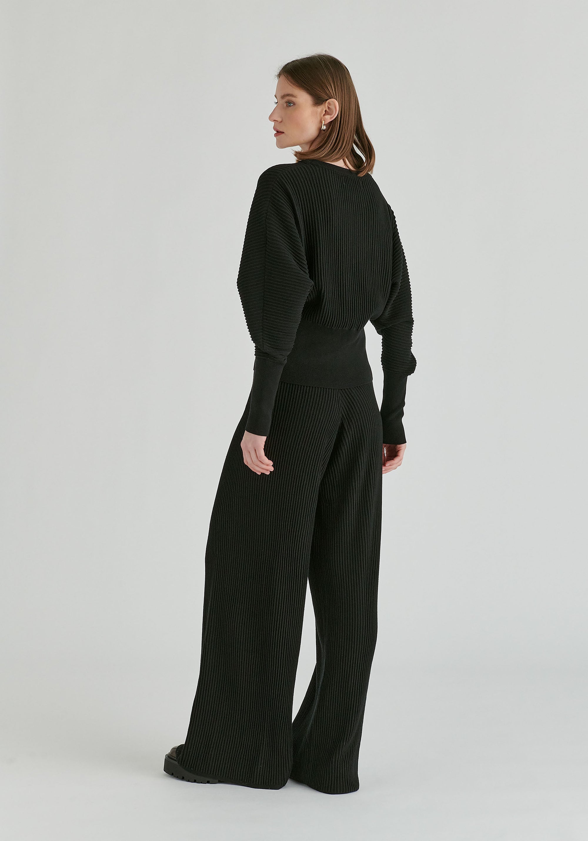 Ribbed Batwing Sleeve Knit Top with Fitted Waist