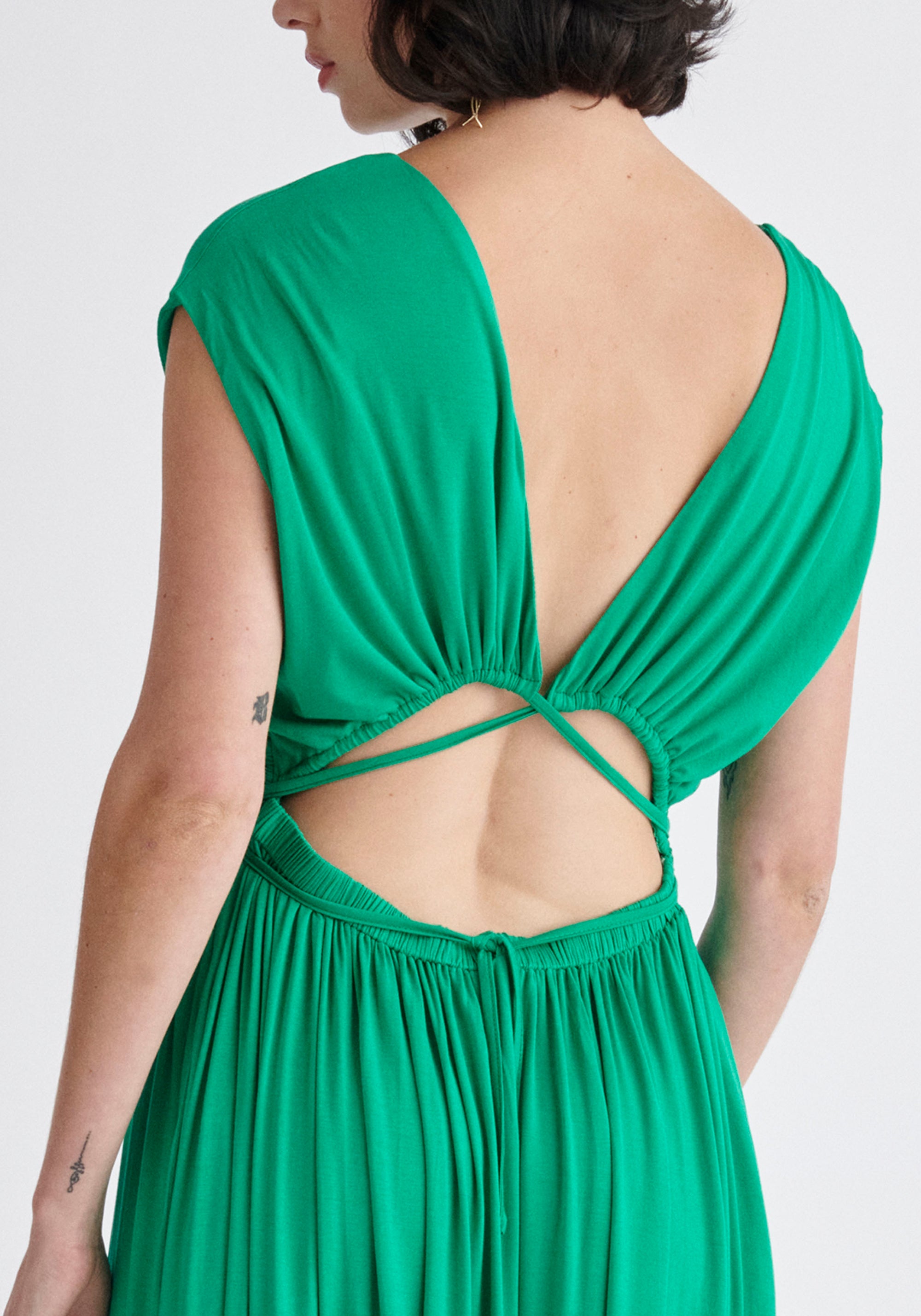 Paisie Tie-Back Jersey Dress in Green Close Up
