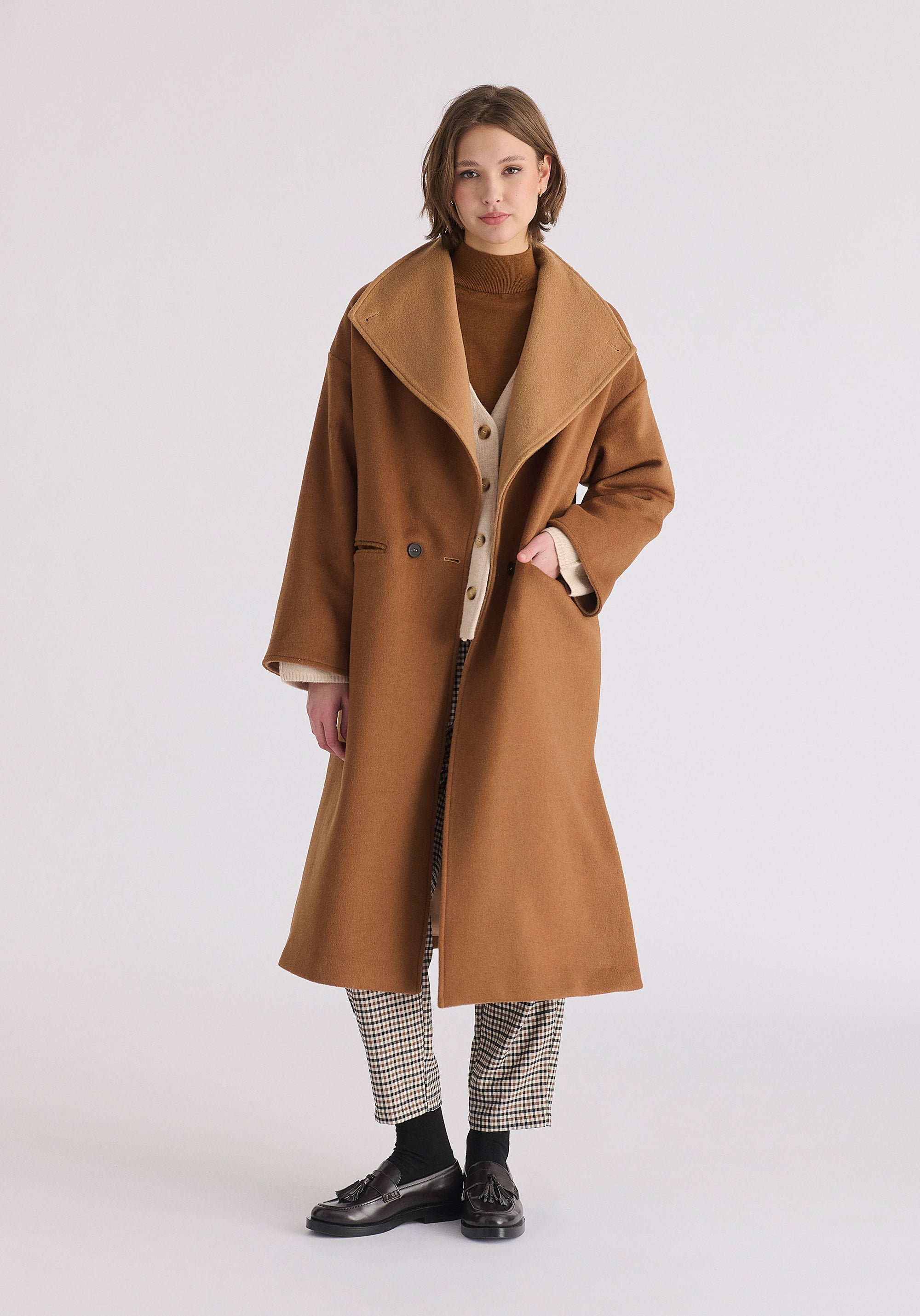 Two-Tone Double Breasted Wool Blend Coat in Brown