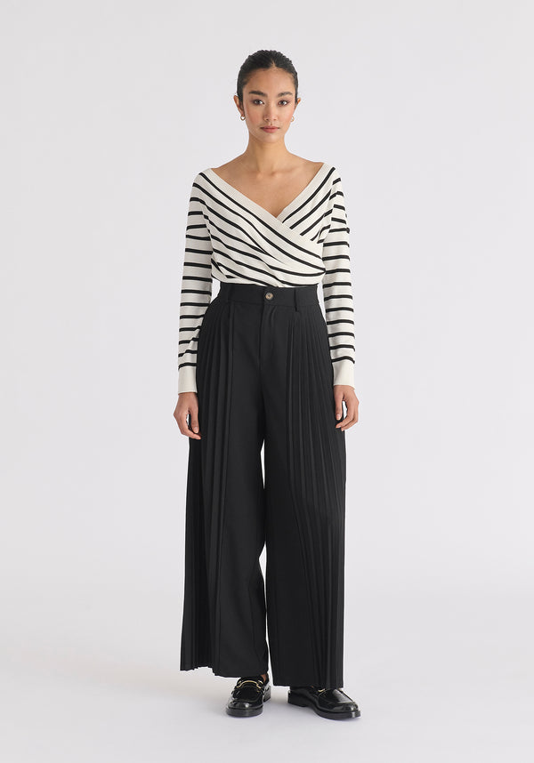 Pleated Wide Leg Trousers Front