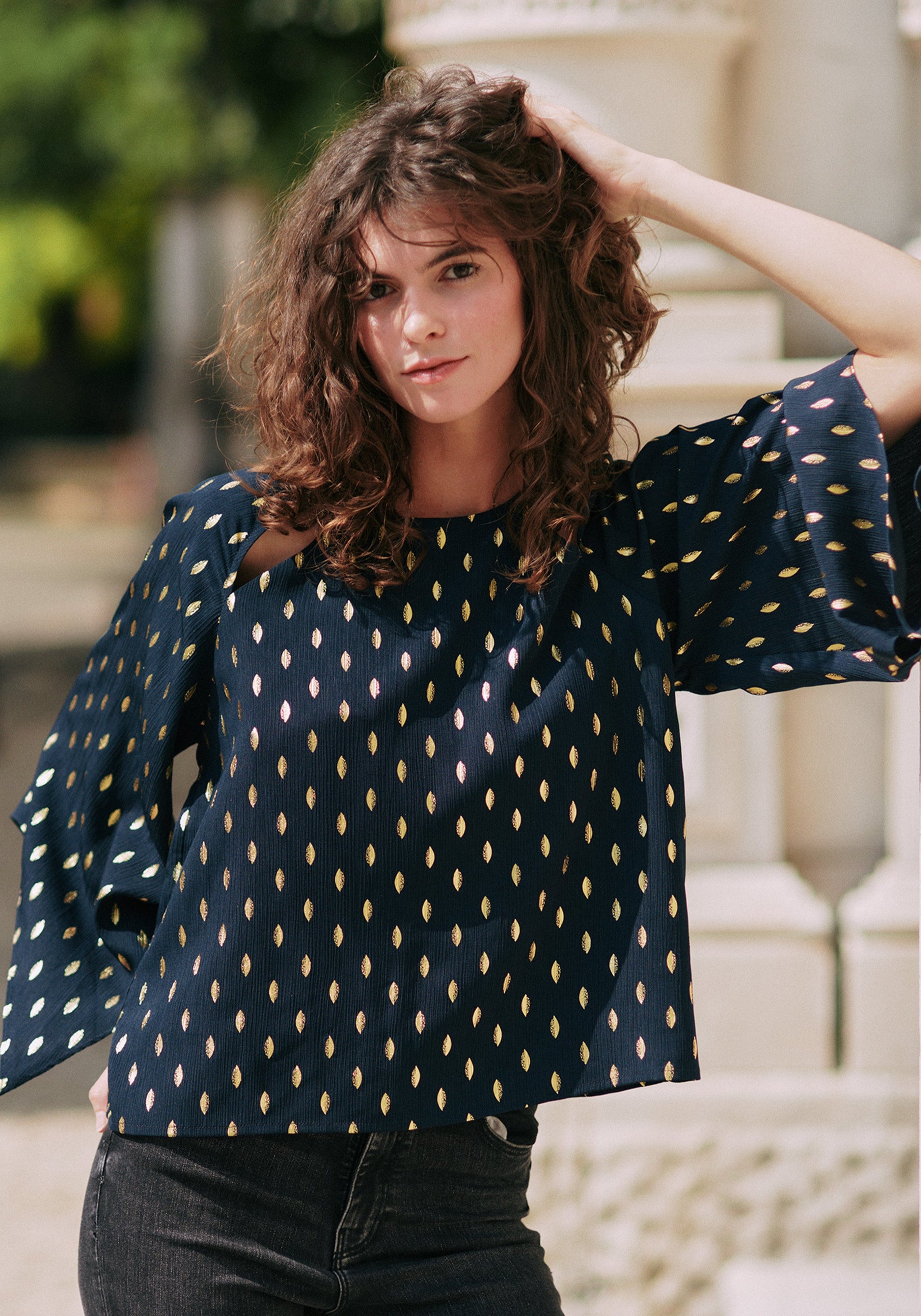 Gold Foil Print Cut-Out Draped Sleeve Top in Navy and Gold