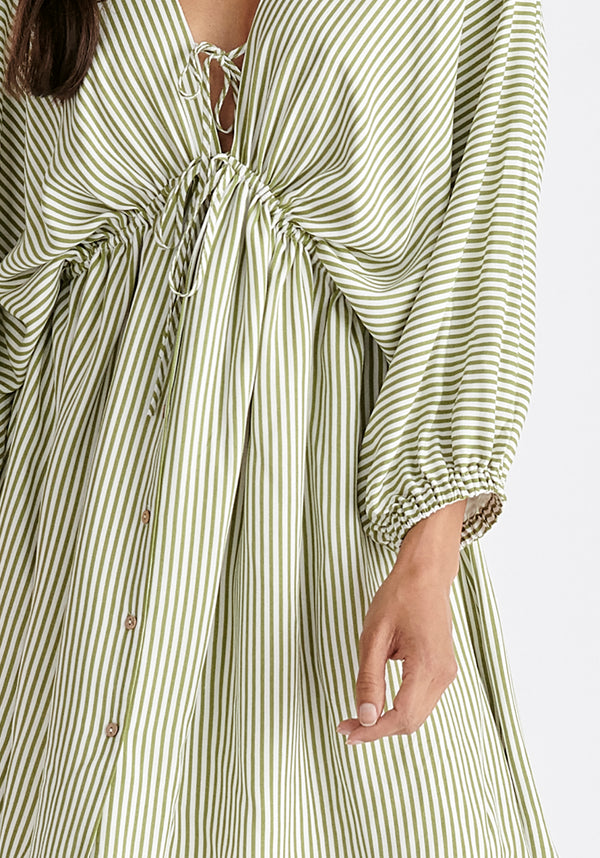 V-Neck Balloon Sleeve Dress in Green and White Close Up