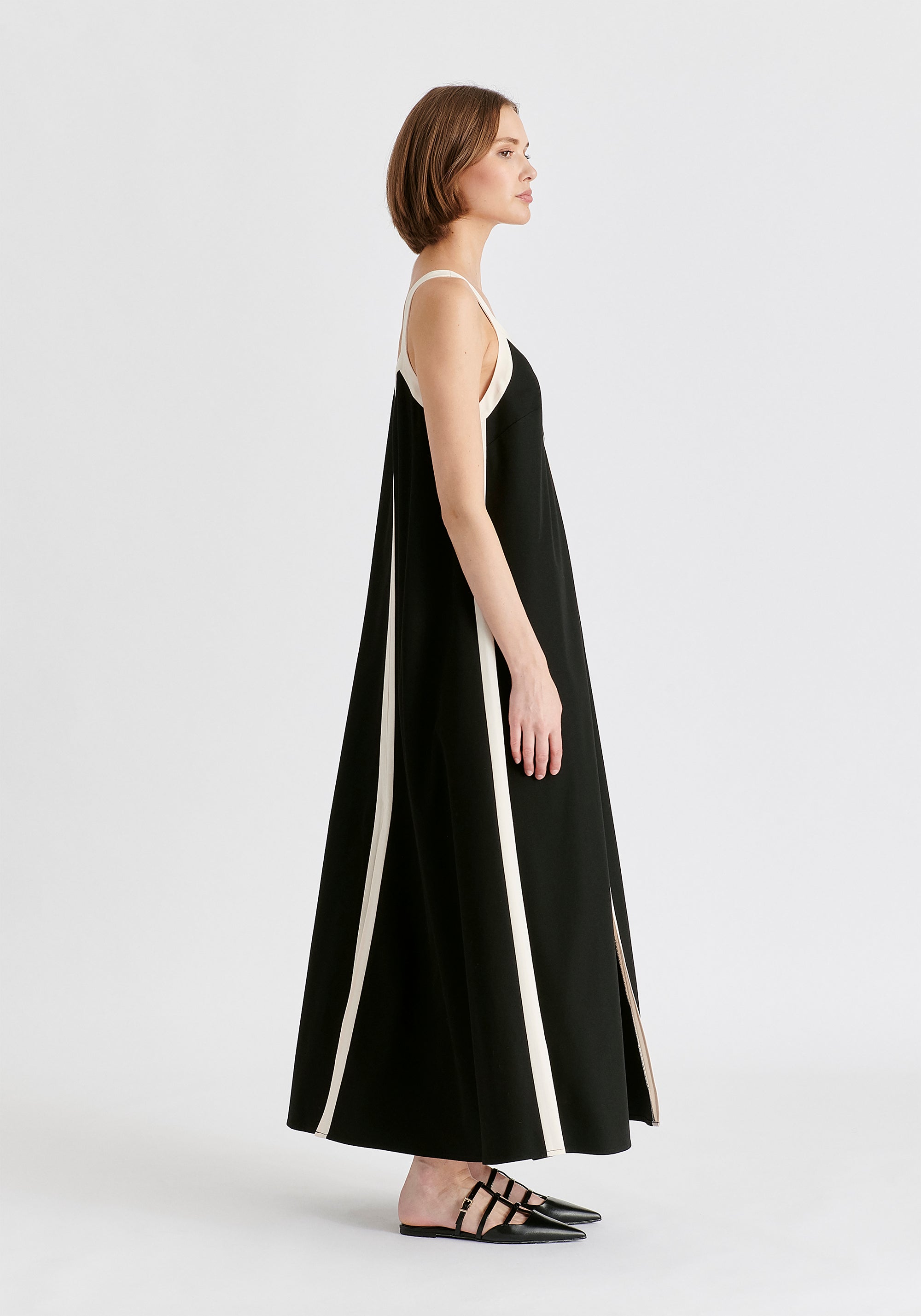 Contrast Trim Midaxi Dress in Black and Beige Side