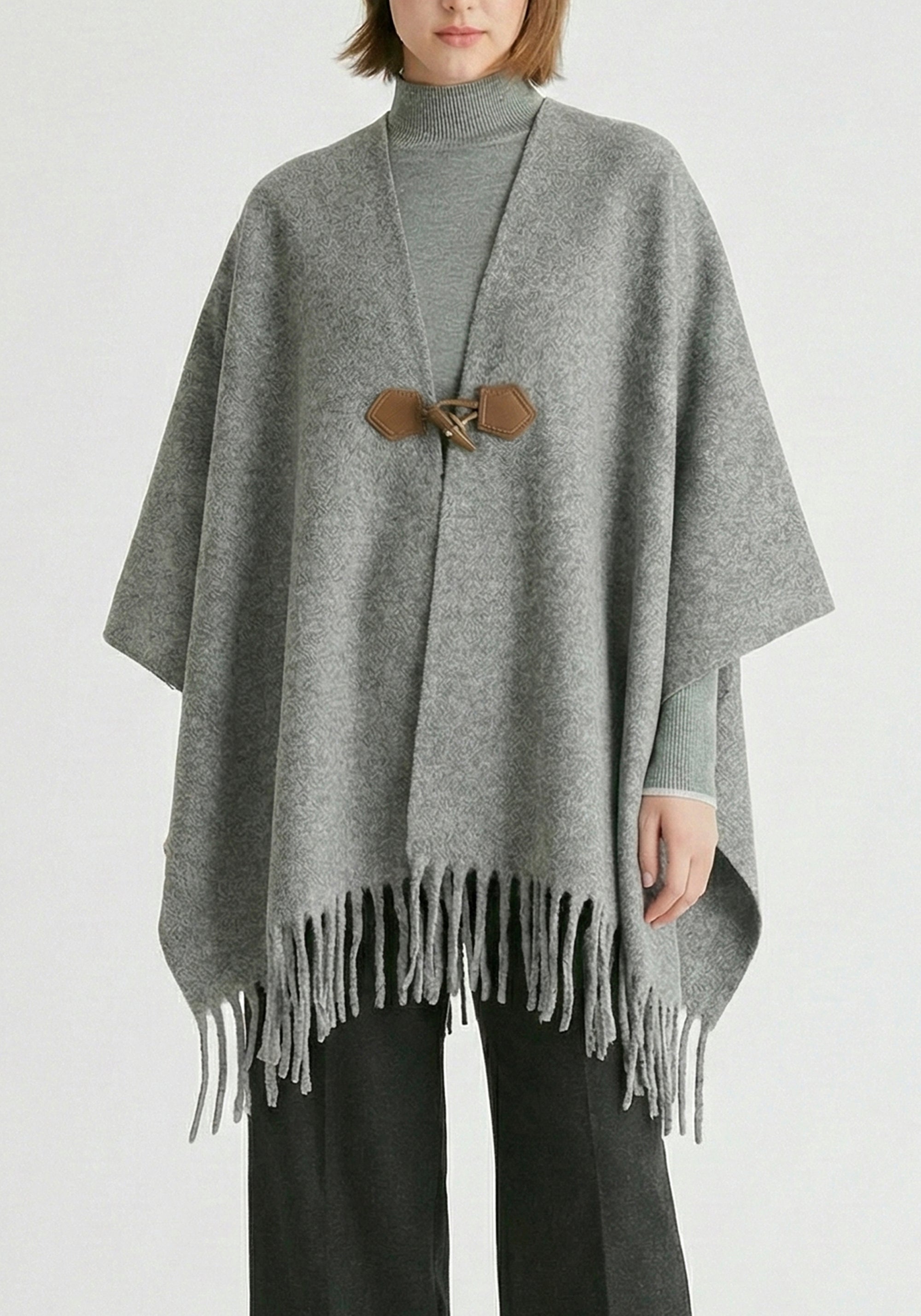 Poncho Scarf With Toggle Closure in Grey