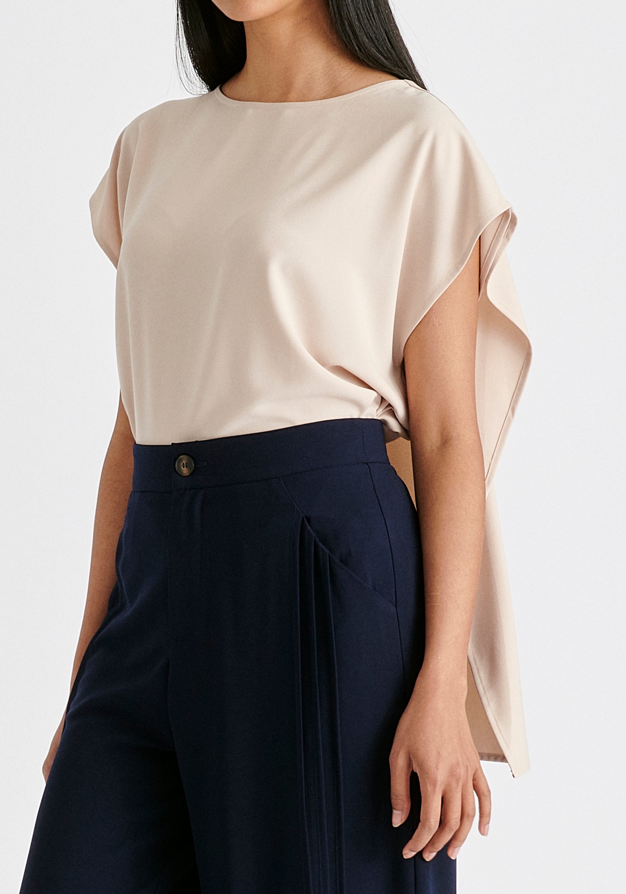 Round Neck Cape Top with Belt in Taupe Closeup