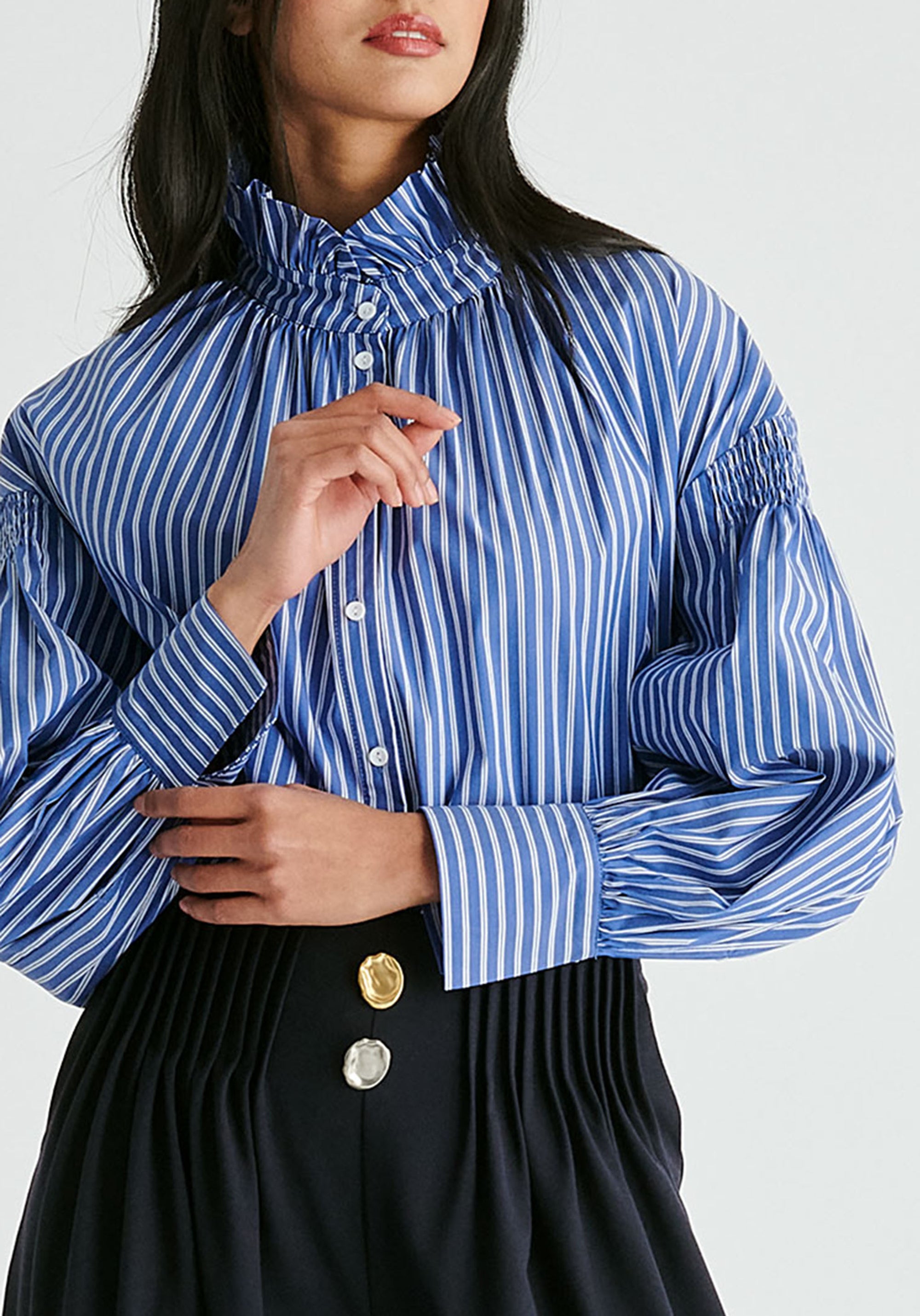 Puff Sleeve Shirt with Ruffled Collar