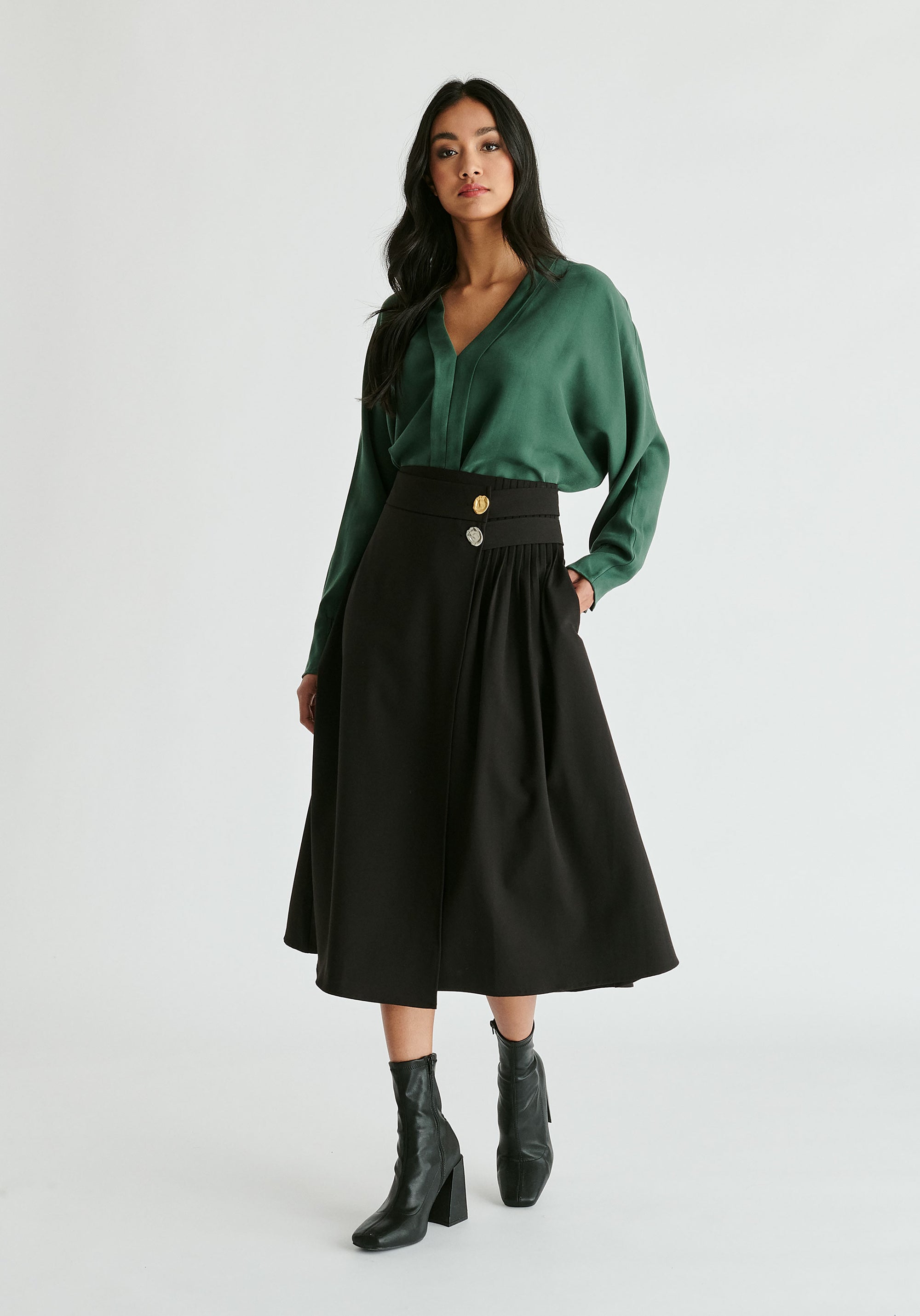 V-Neck Batwing Blouse in Green Front