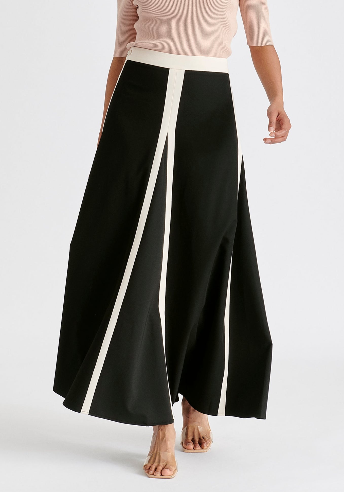 Contrast Trim Maxi Skirt in Black and Beige
