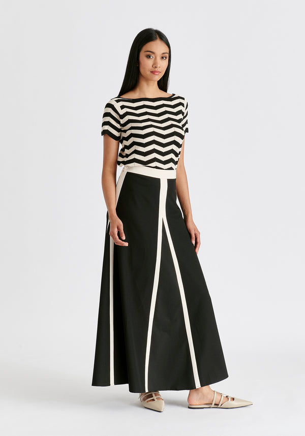 Contrast Trim Maxi Skirt in Black and Beige Side