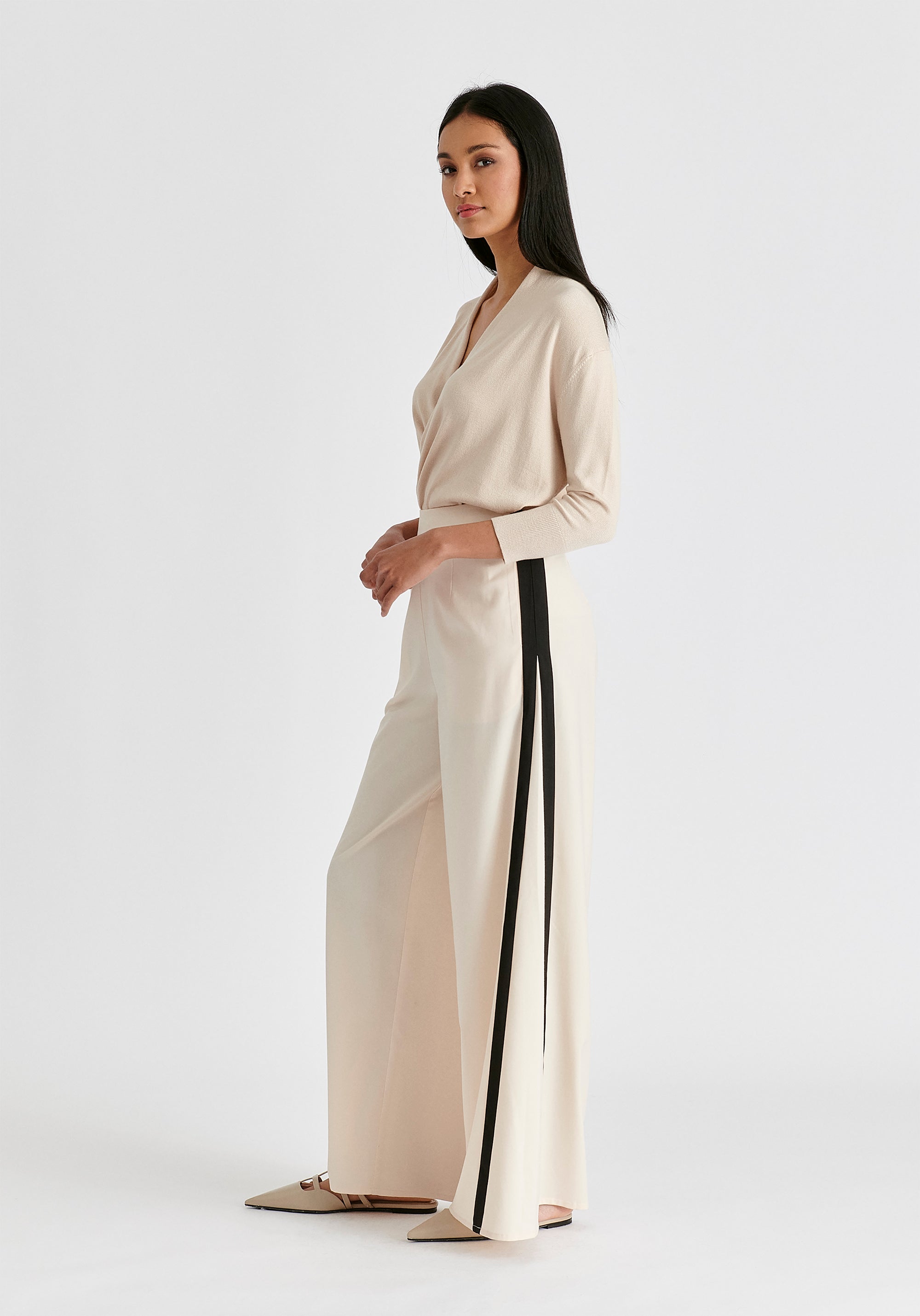 Contrast Trim Wide Leg Trousers in Beige and Black Side
