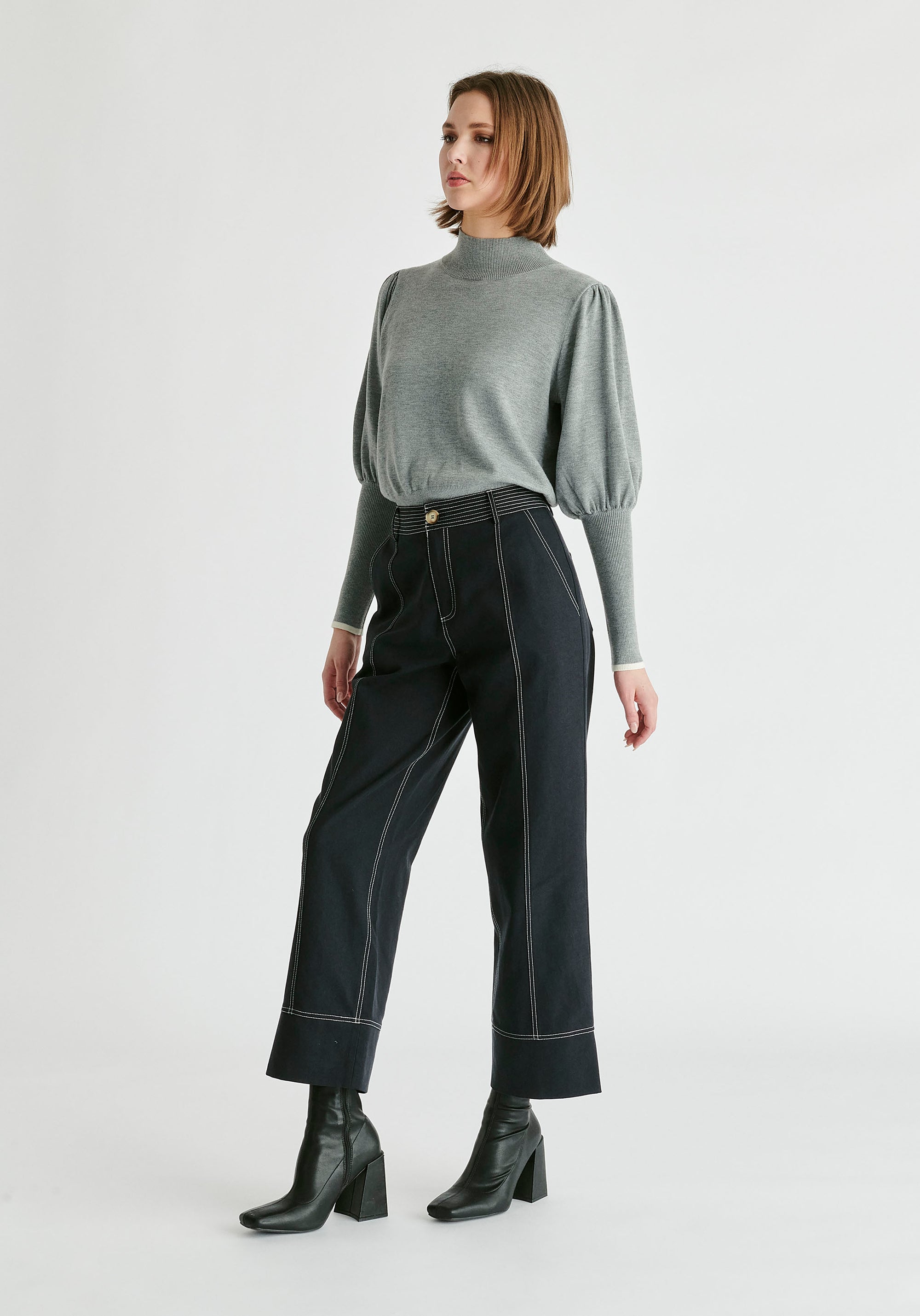 Chino Trousers with Contrast Stitching in Black Side