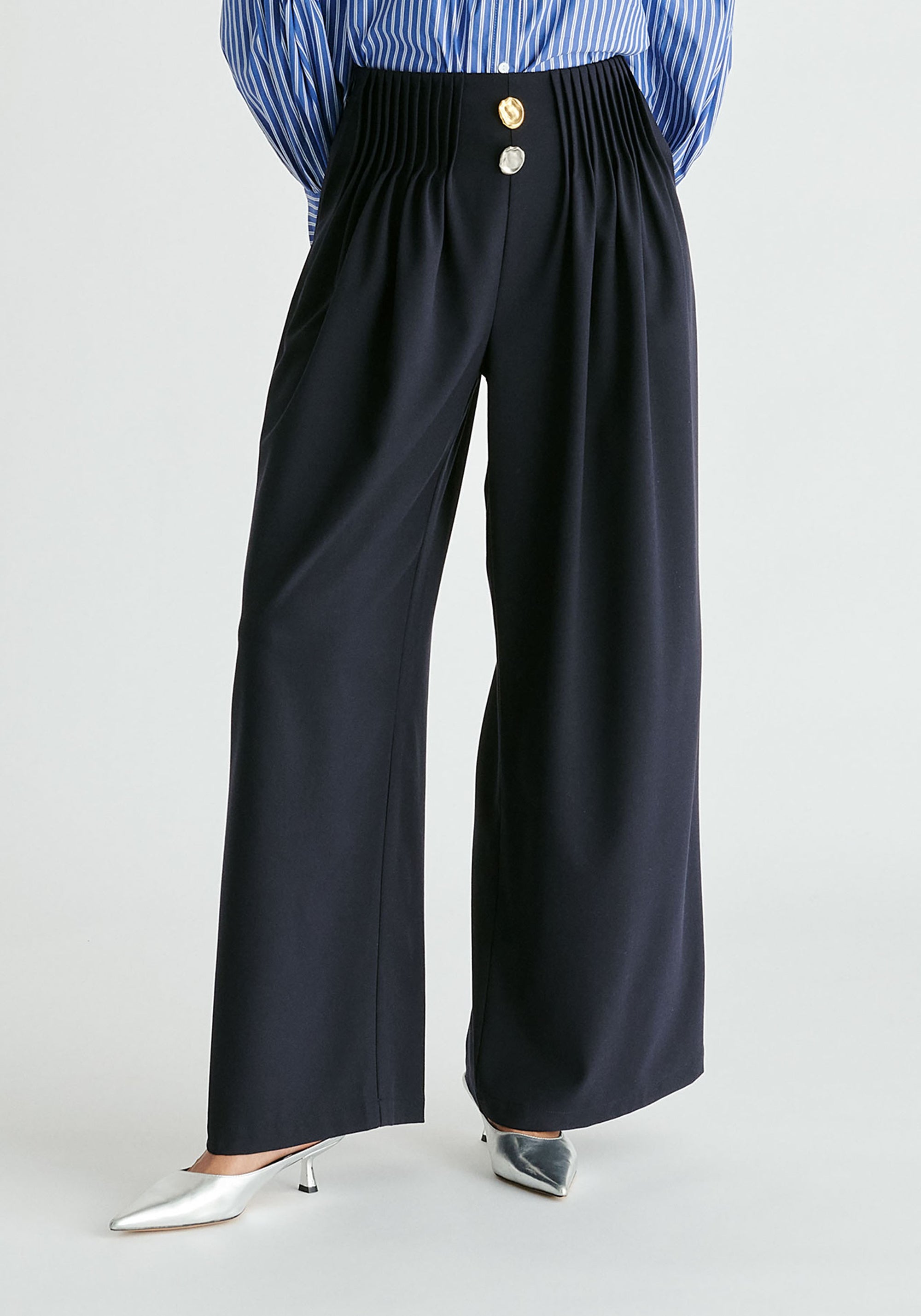 Wide Leg Trousers with Pleated Waist Detail in Navy Closeup