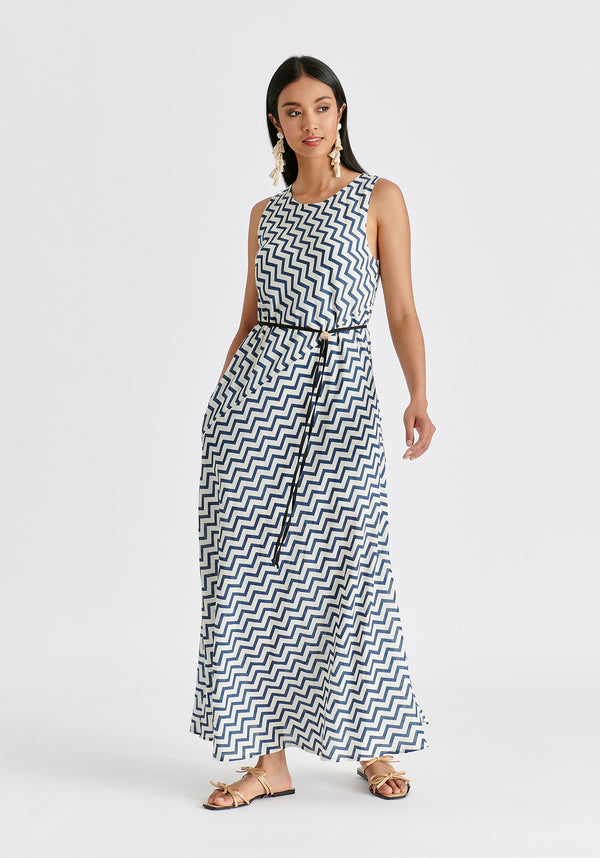 A-Line Midaxi Dress in Zigzag Pattern in White and Blue Side