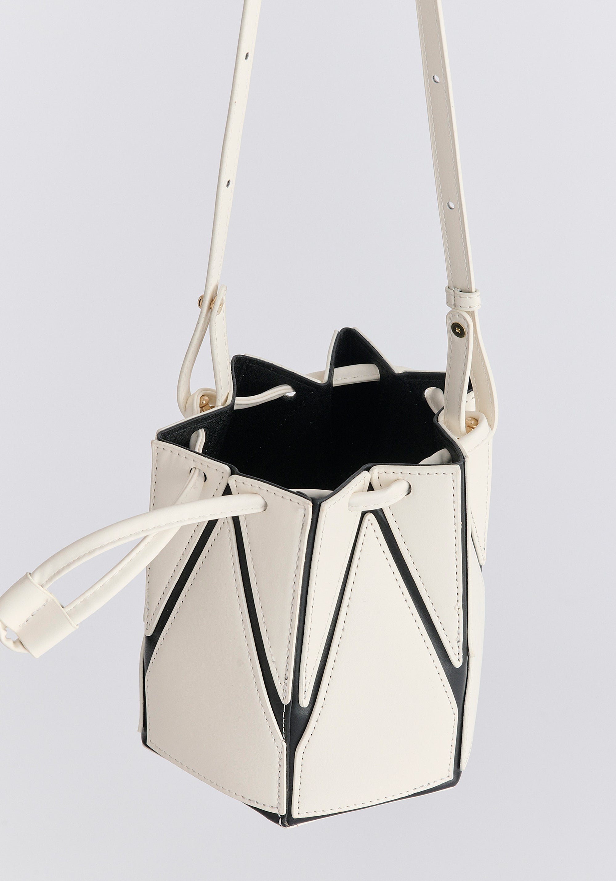 Hexagon Drawstring Bucket Bag in White and Black