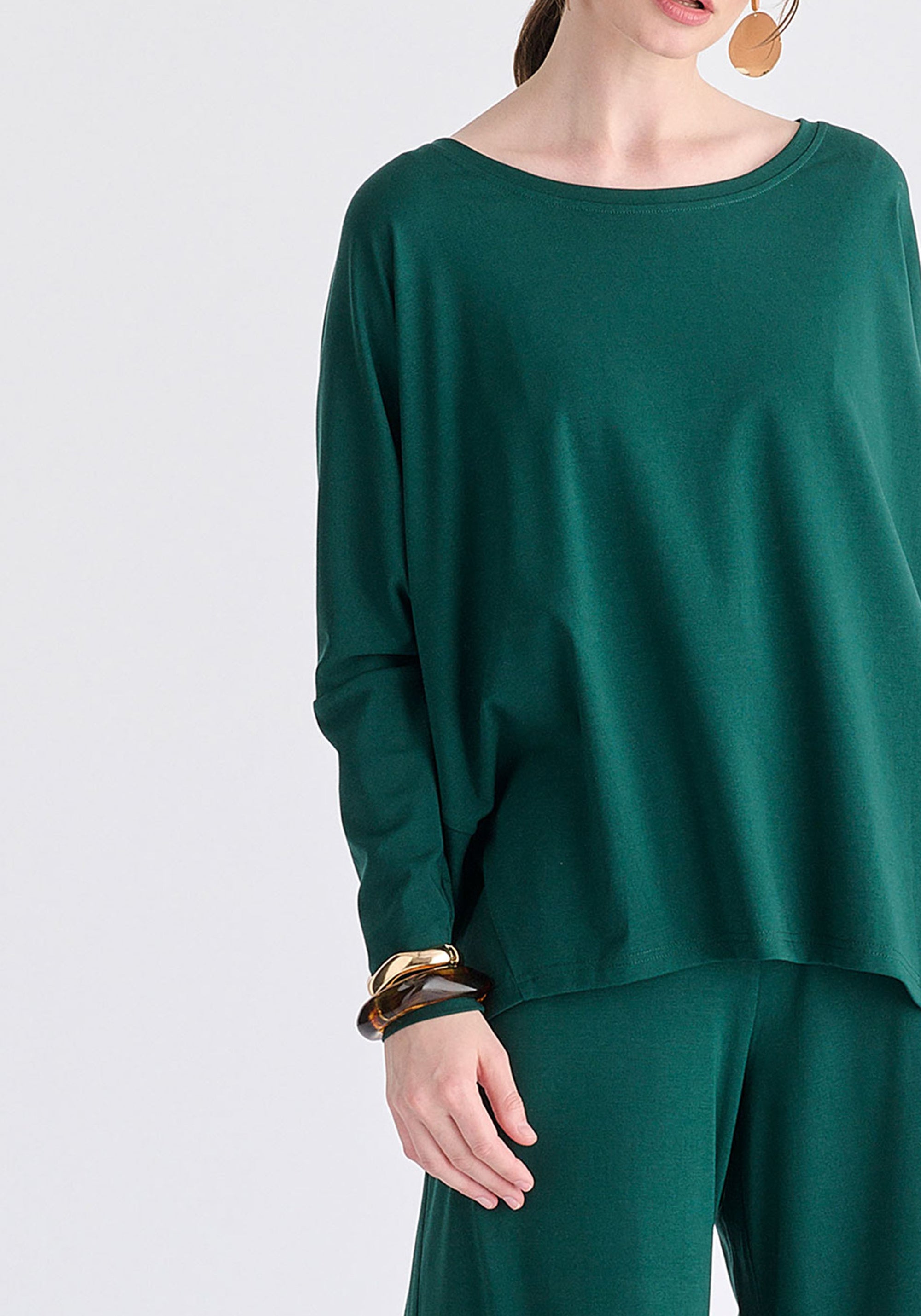 Wide Neck Oversized Lyocell Jersey Top in Green Closeup