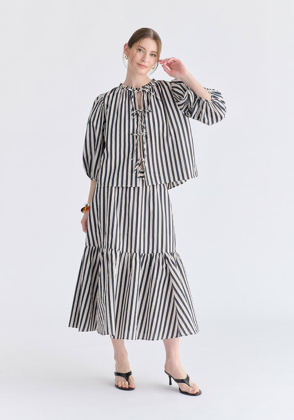 Tie Front Puff Sleeves Blouse