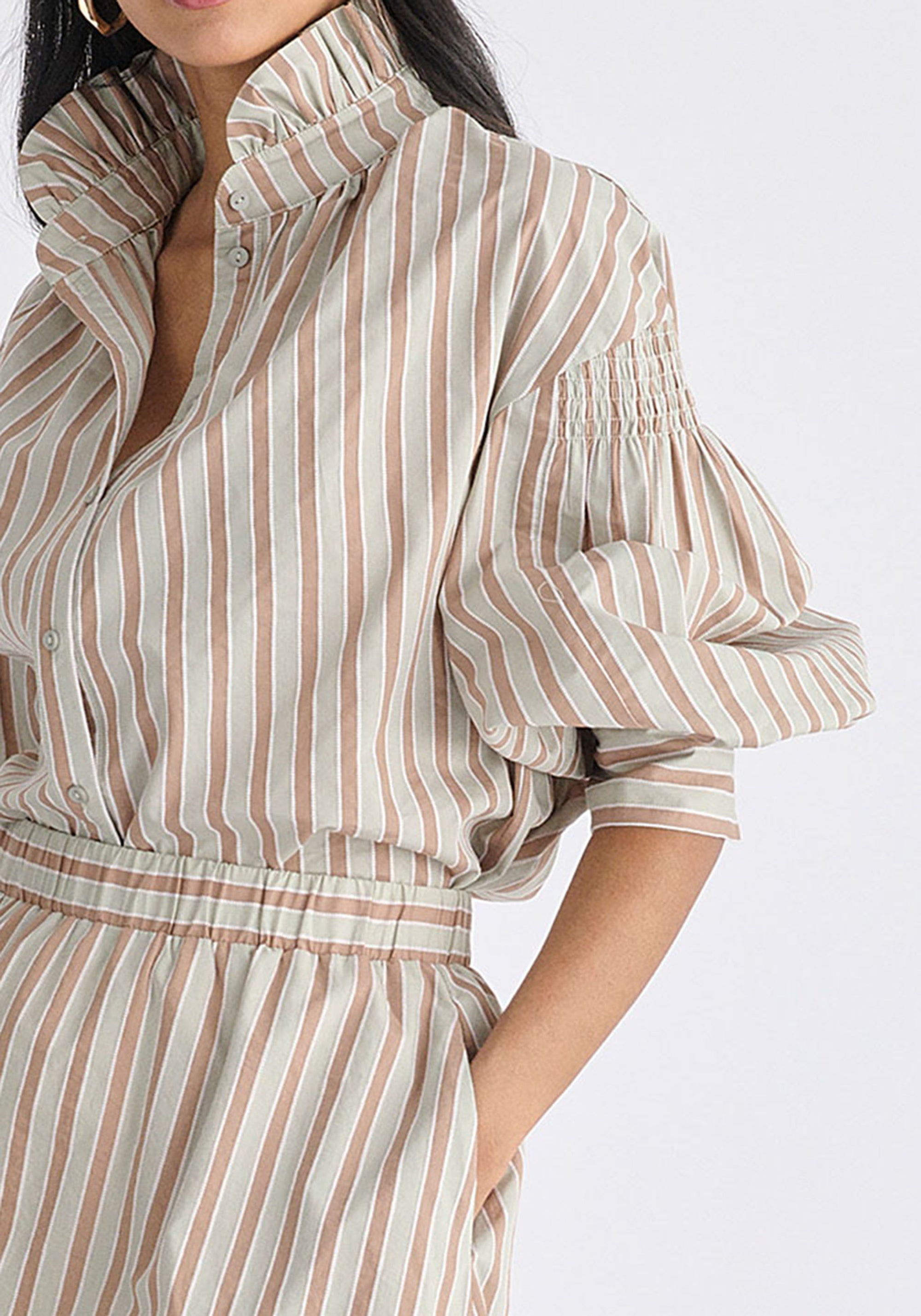 Striped Puff Sleeve Shirt with Ruffled Collar