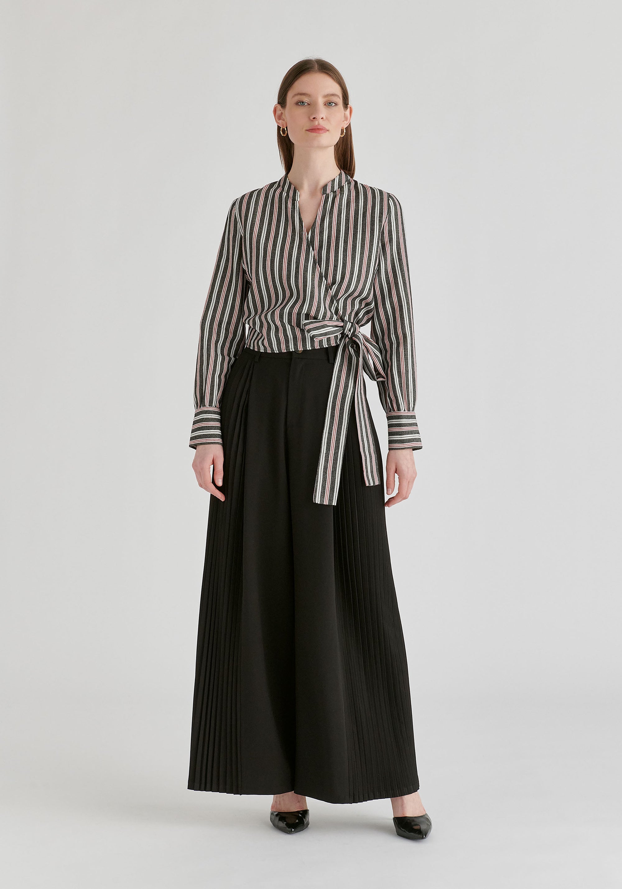 Split Collarless Wrap Top with Side-Tie Waist in Stripes Black Front