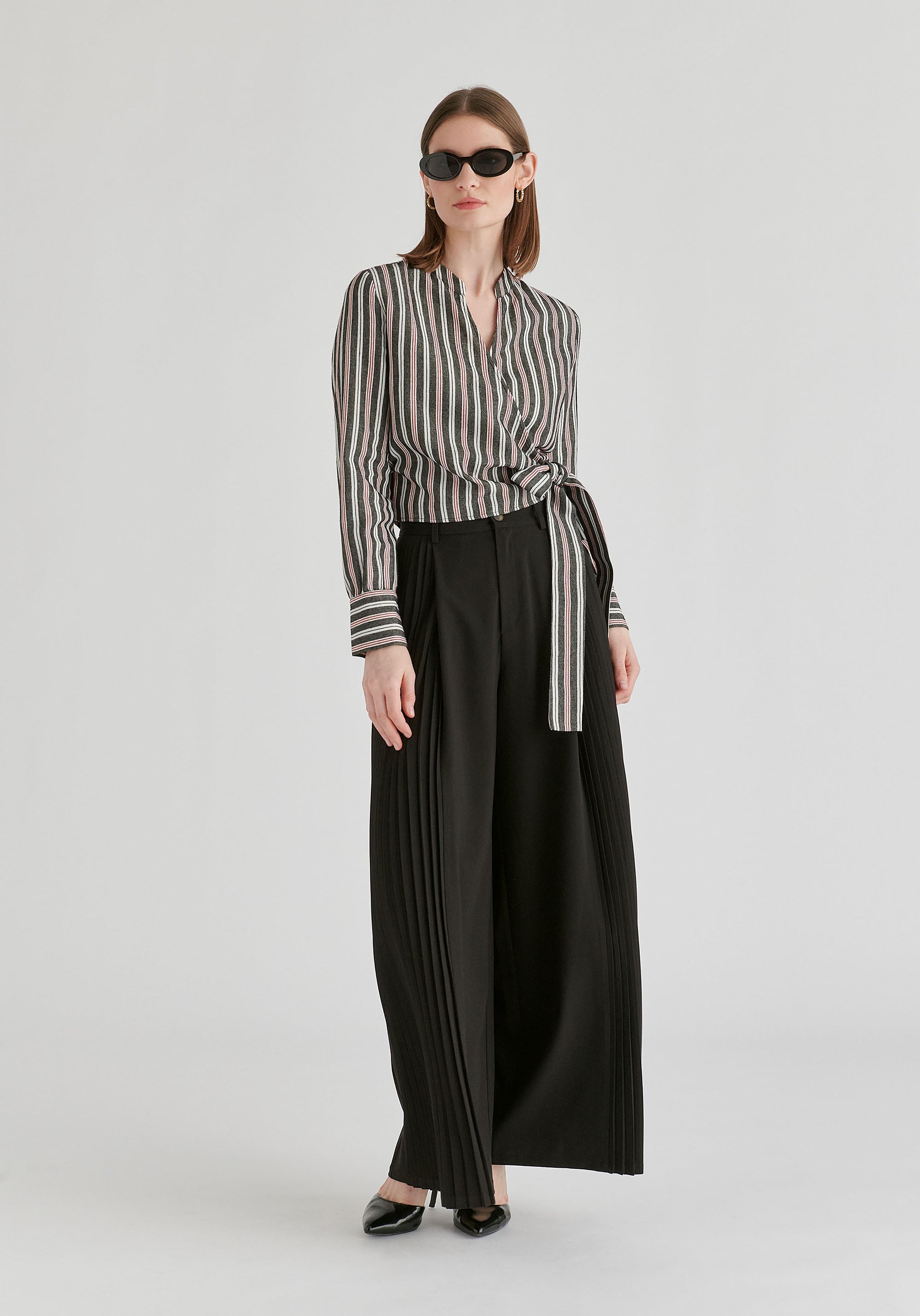 Split Collarless Wrap Top with Side-Tie Waist in Stripes Black Front