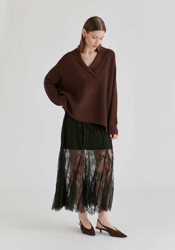 2-Piece Lace Skirt with Godet Paneling in Black Side