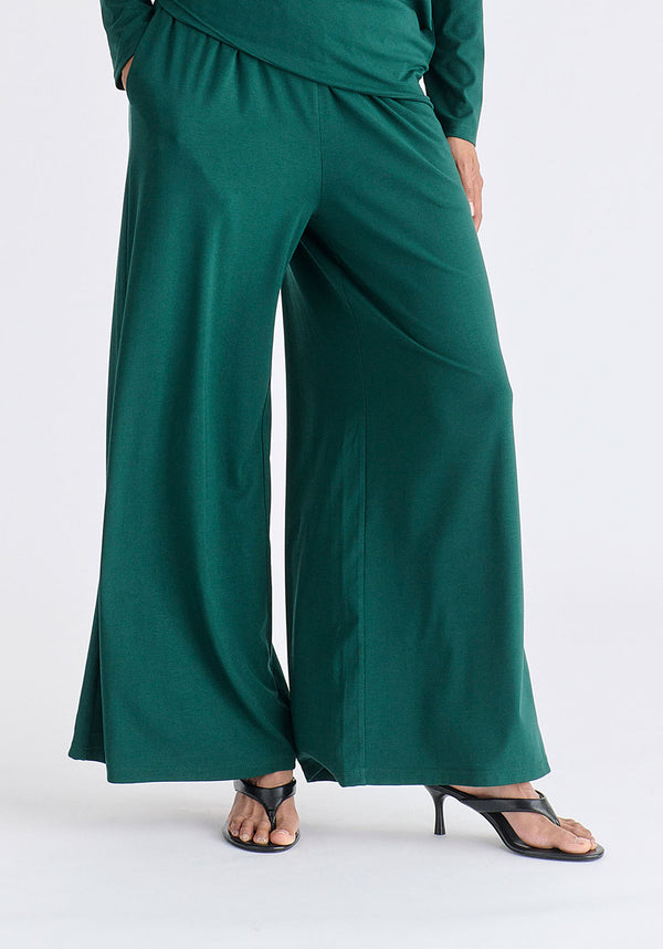 Wide Leg Lyocell Jersey Trousers in Green Closeup