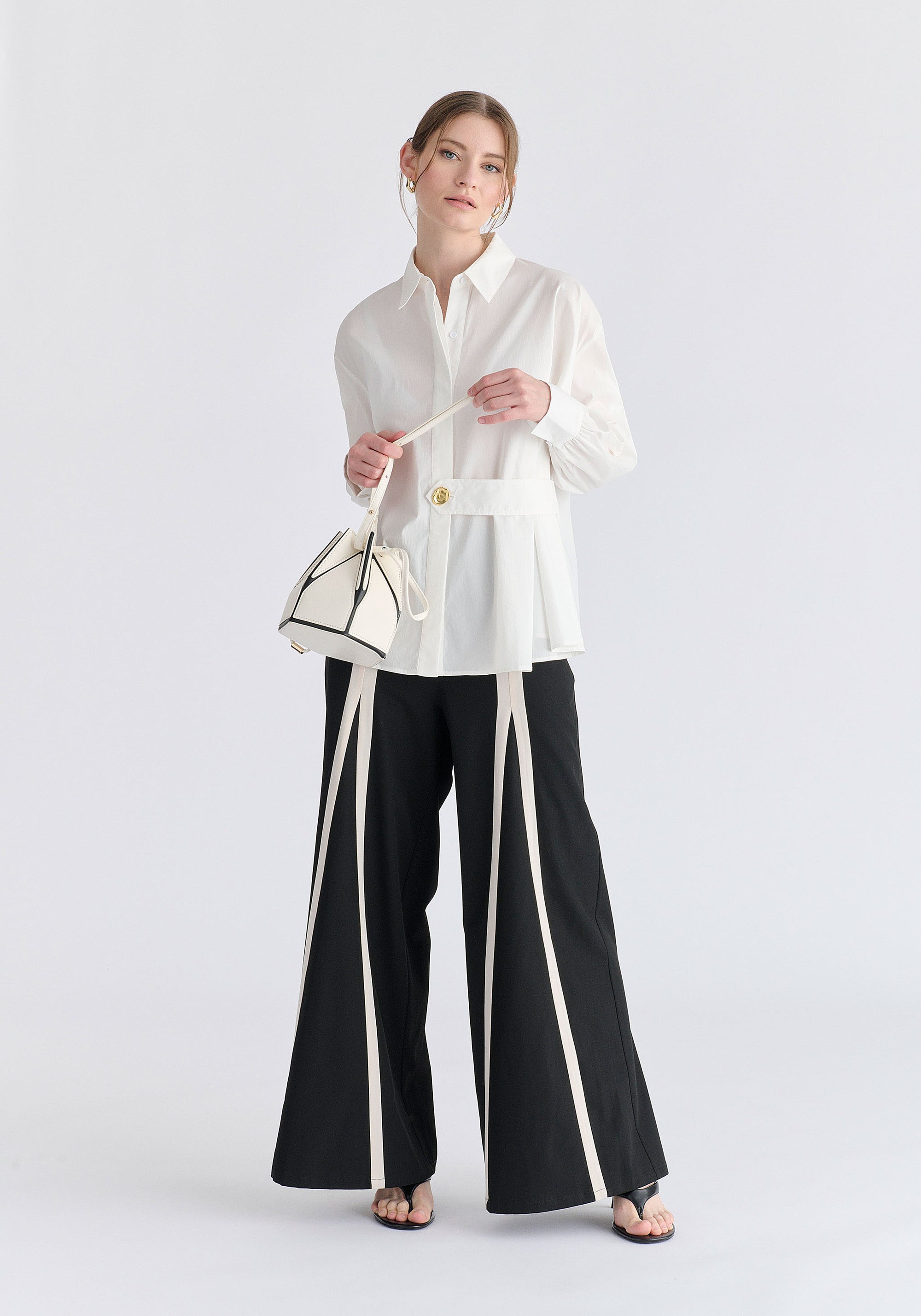 Contrast Detail Wide Leg Trousers
