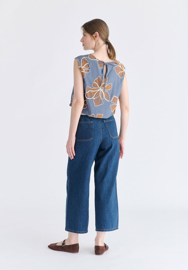 Floral Embroidered Cropped Top in Blue Back