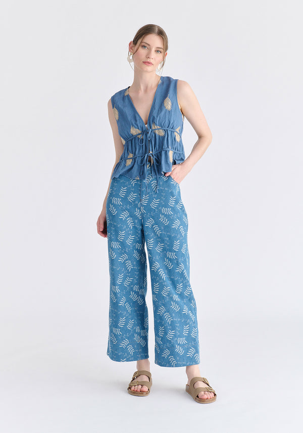 Leaf Embroidered Tie Front Waistcoat