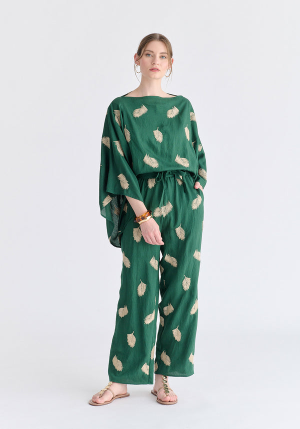 Leaf Embroidered Kimono Sleeves Top in Green Side
