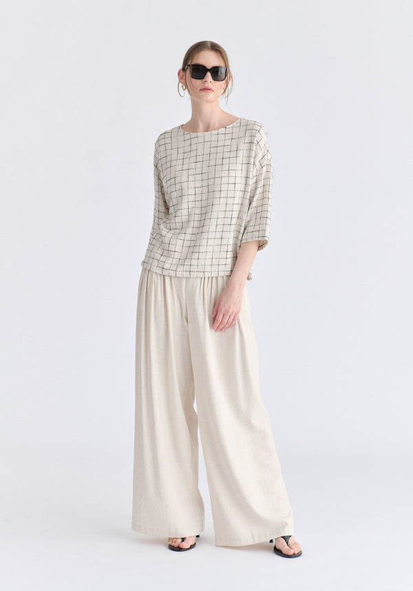 Side Splits Detail Relaxed Top in Oatmeal and Black Front