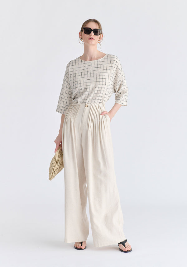 Side Splits Detail Relaxed Top in Oatmeal and Black Front