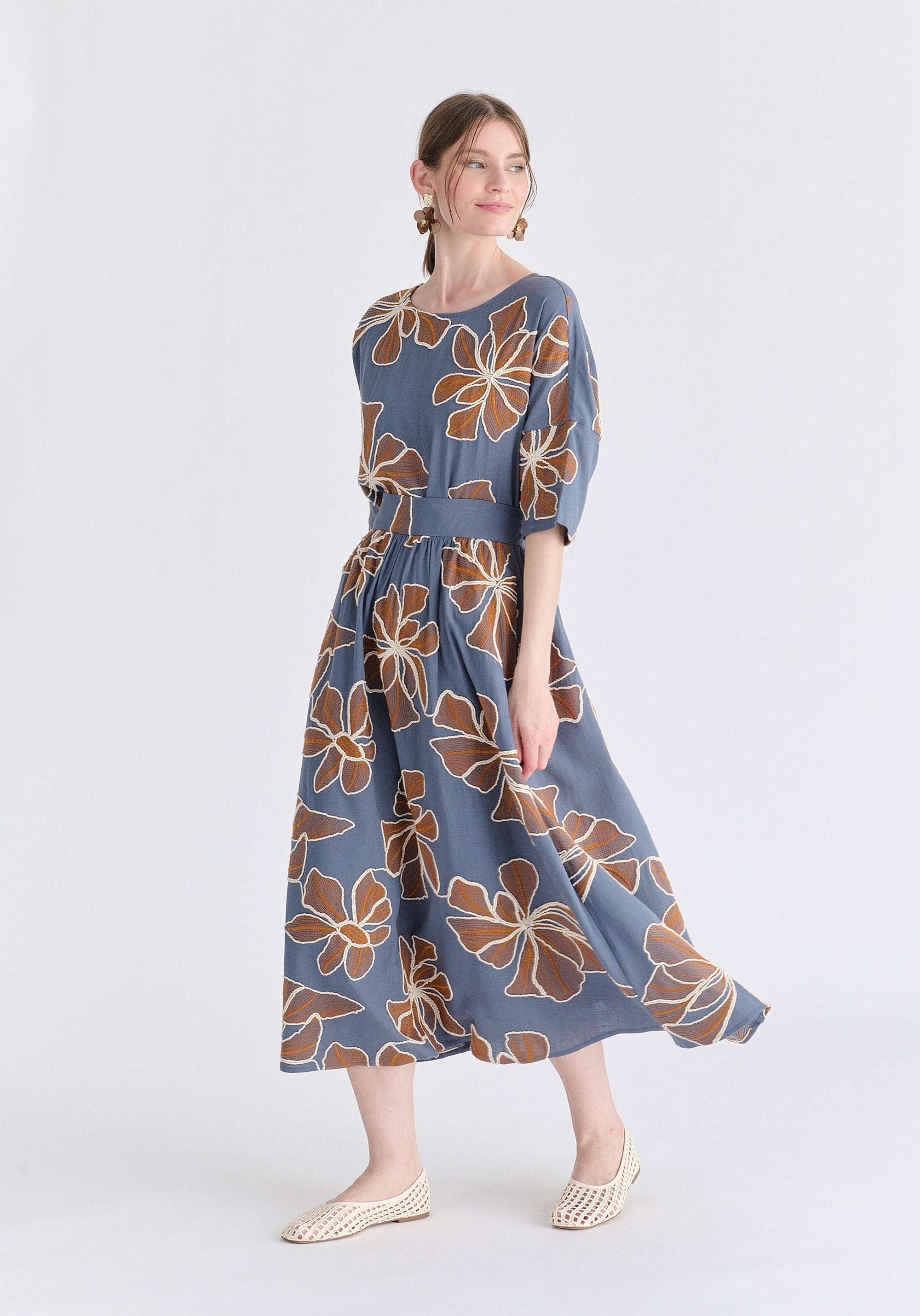 Floral Embroidered Midi Skirt in Blue Side