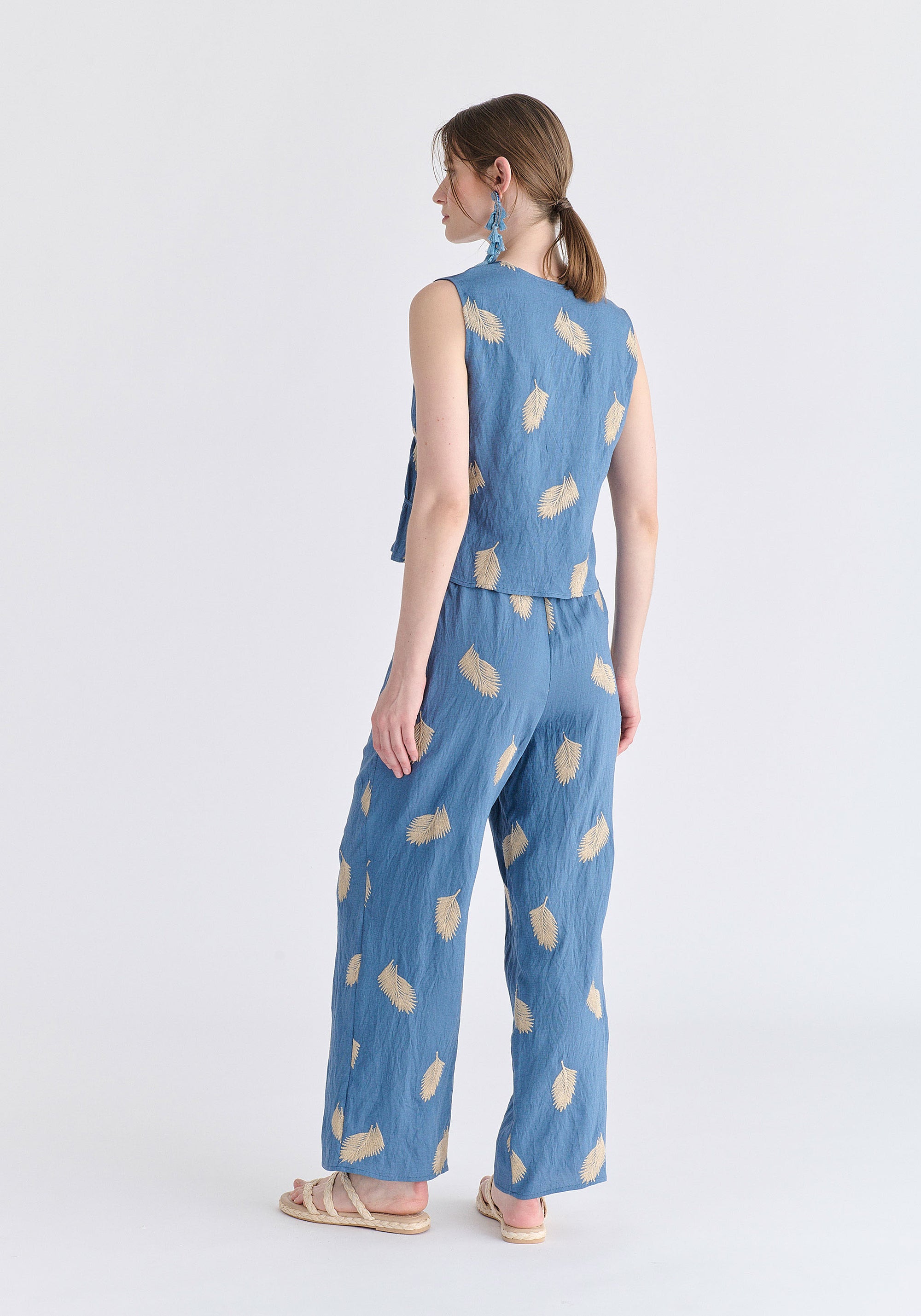 Leaf Embroidered Trousers