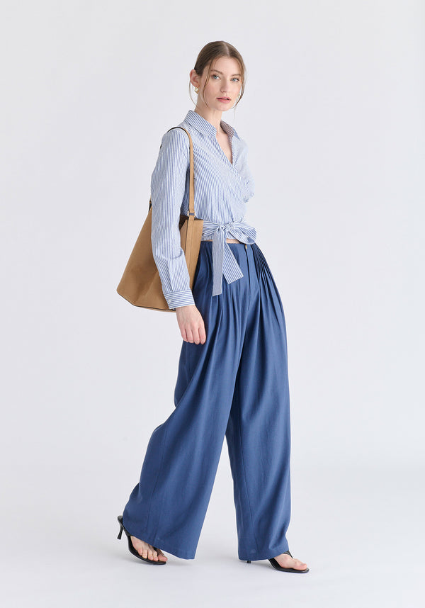 Front Pleats Detail Wide Leg Trousers in Blue Side