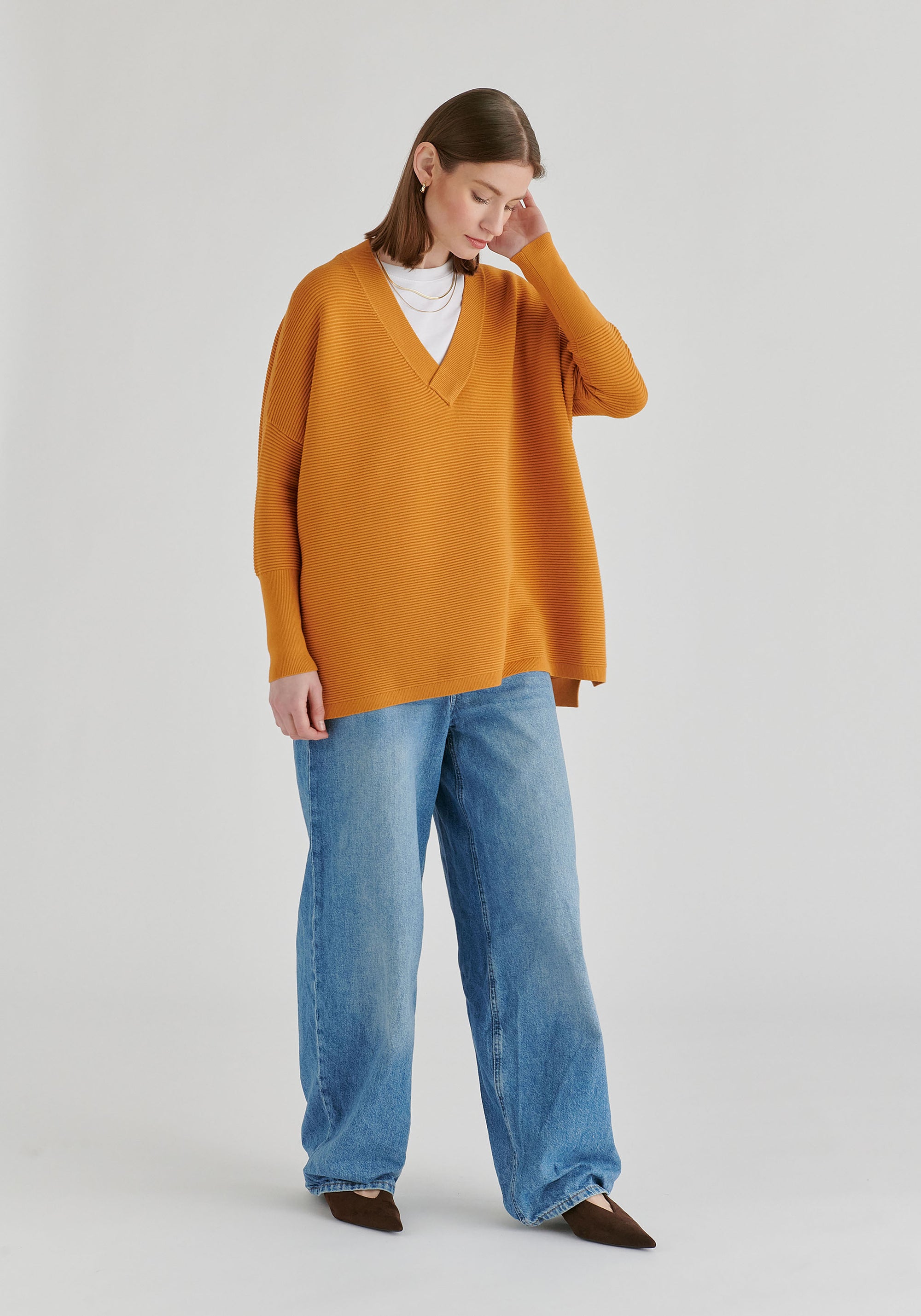 Paisie V-Neck Ribbed Jumper