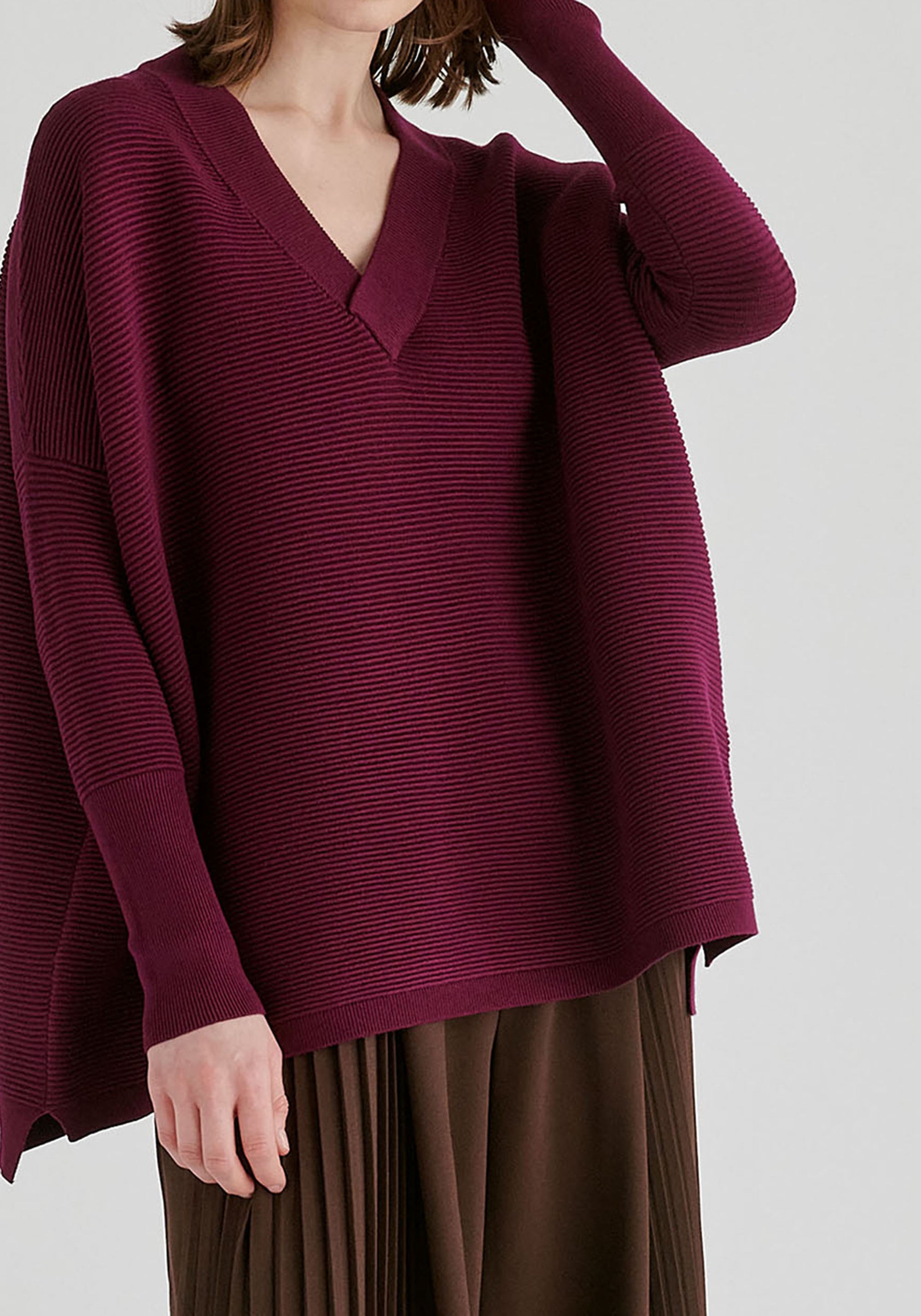 Paisie V-Neck Ribbed Jumper