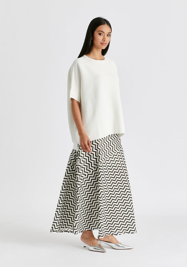 Paisie Short Sleeve Ribbed Jumper In White Side