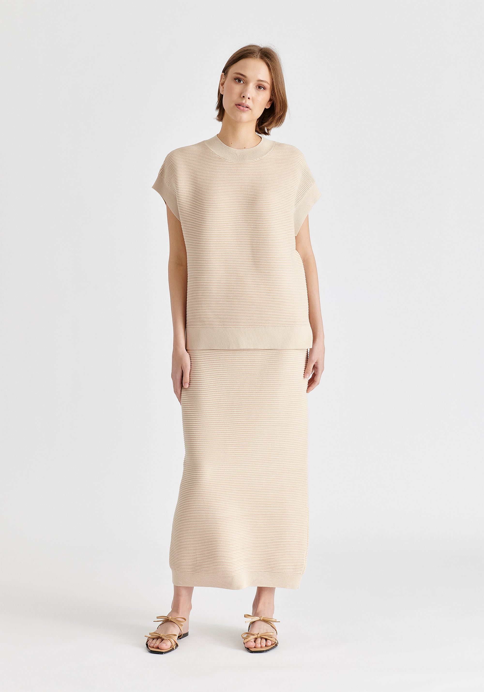 Mock Neck Sleeveless Ribbed Jumper In Beige Front